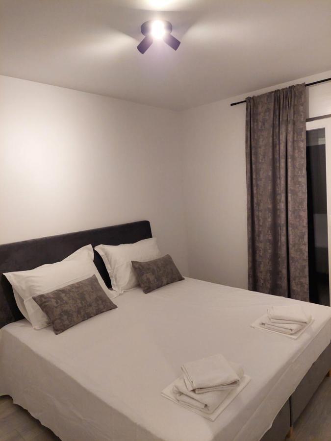 Ferienwohnung La Ferie Makarska Exterior foto